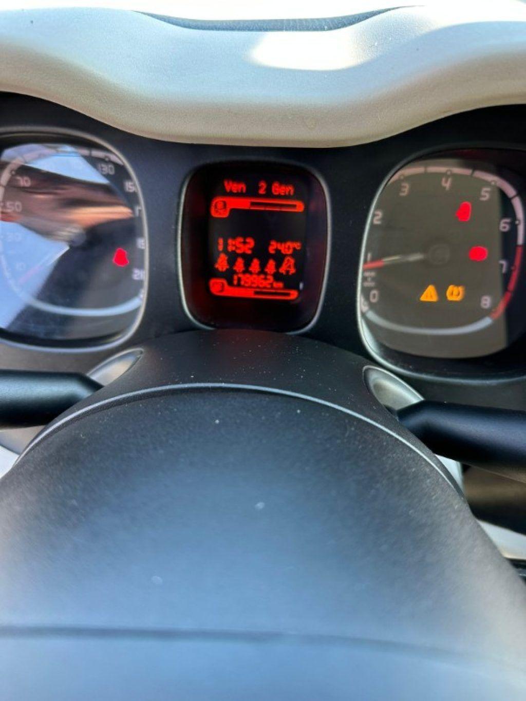 FIAT Panda 0.9 TwinAir Turbo Natural Power Lounge