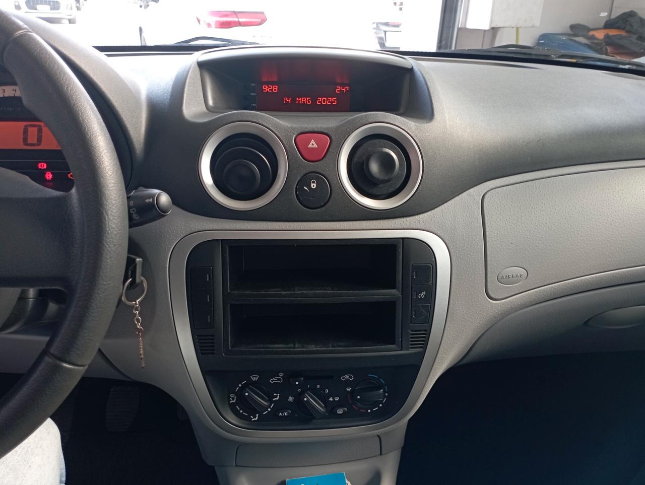 Citroen C3 1.1 Elegance NEOPATENTATI OK