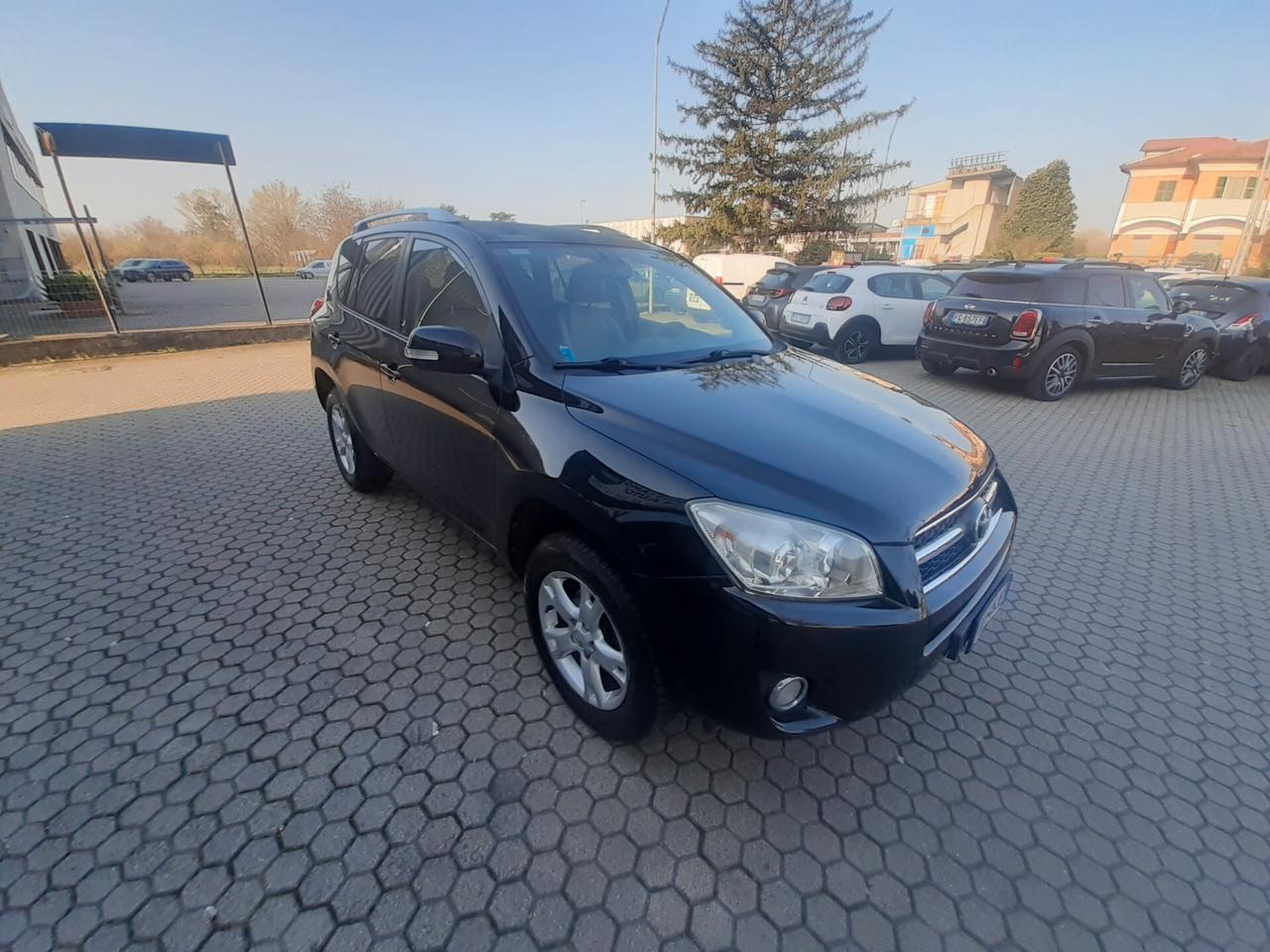 Toyota RAV 4 RAV4 2.2 D-4D 150 CV DPF Luxury