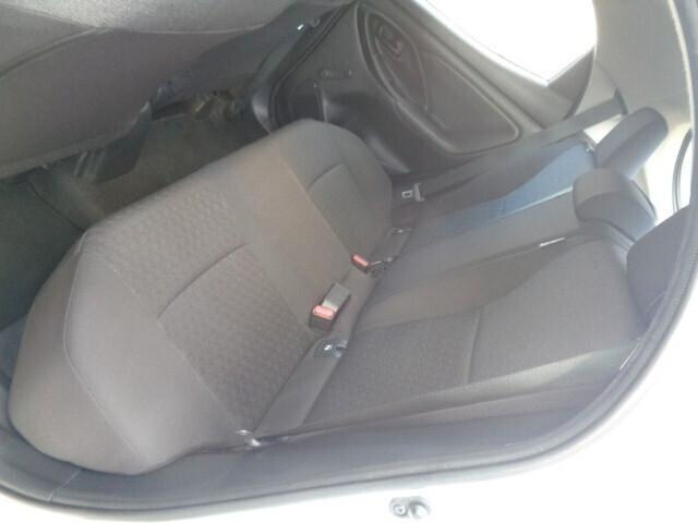 Toyota Yaris 1.0 5 porte Active 72 CV NESSUN VINCOLO DI FINANZIAMENTO