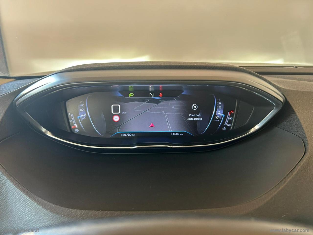 PEUGEOT 3008 BlueHDi 130 S&S EAT8 Allure