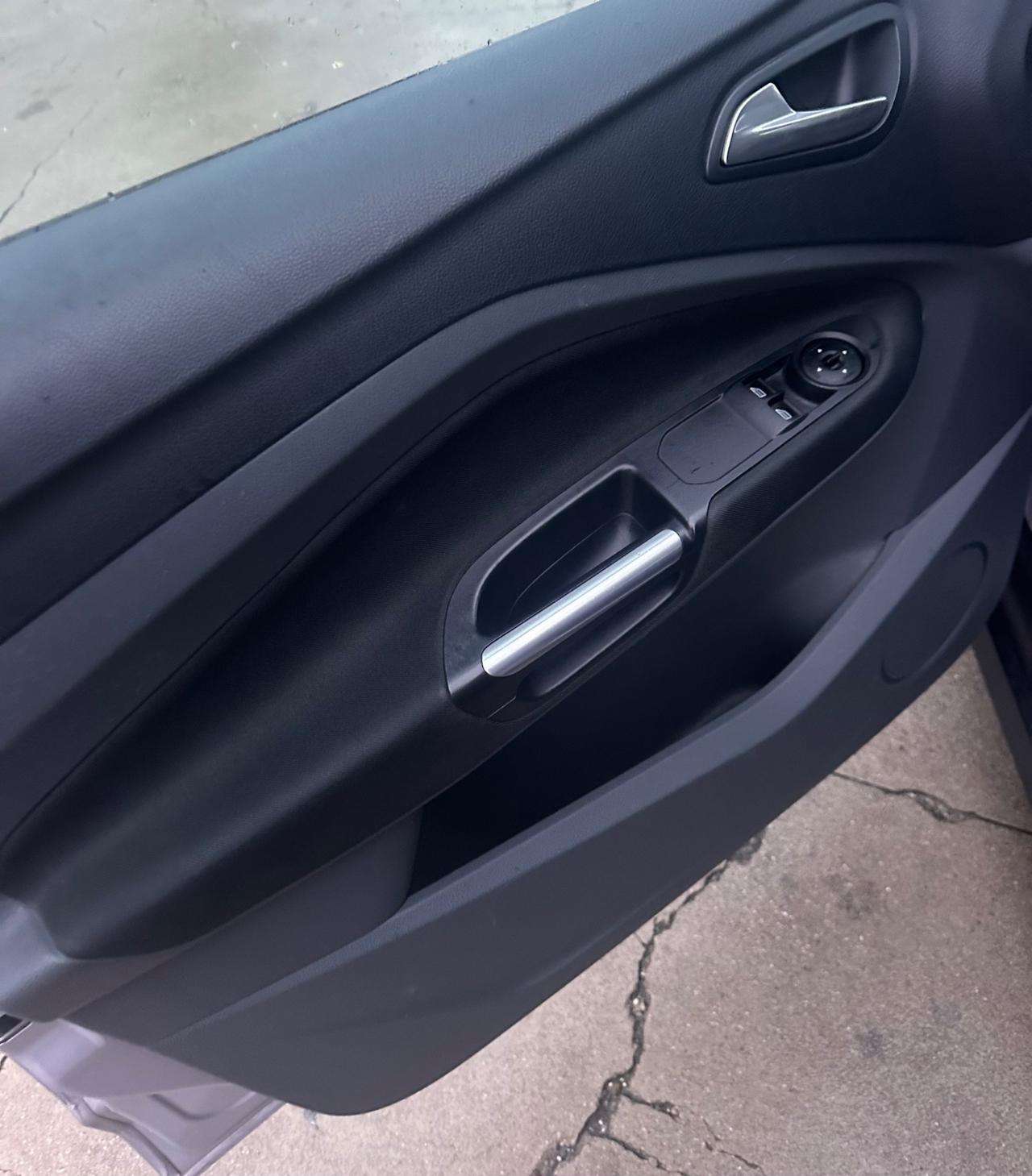 Ford C-Max 1.6 TDCi 115CV Titanium