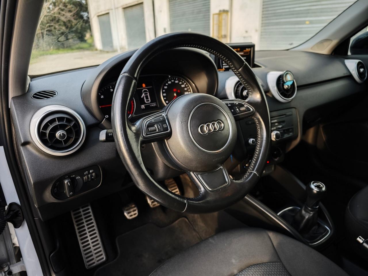 Audi A1 1.6 TDI S Line