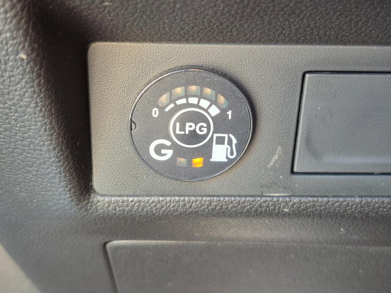 Renault Captur TCe 100 CV GPL Techno