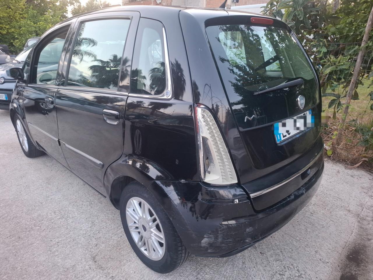 Lancia MUSA 1.3 Multijet 16V 90 CV Oro Plus