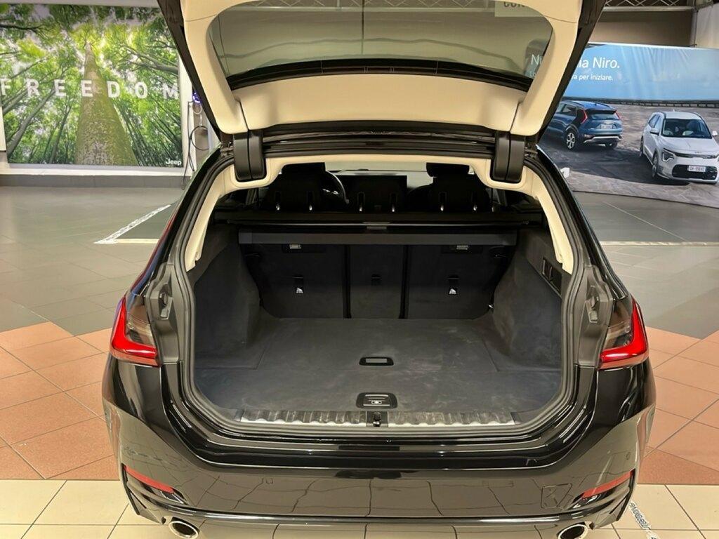 BMW Serie 3 Touring 318 d Mild Hybrid 48V Msport Steptronic