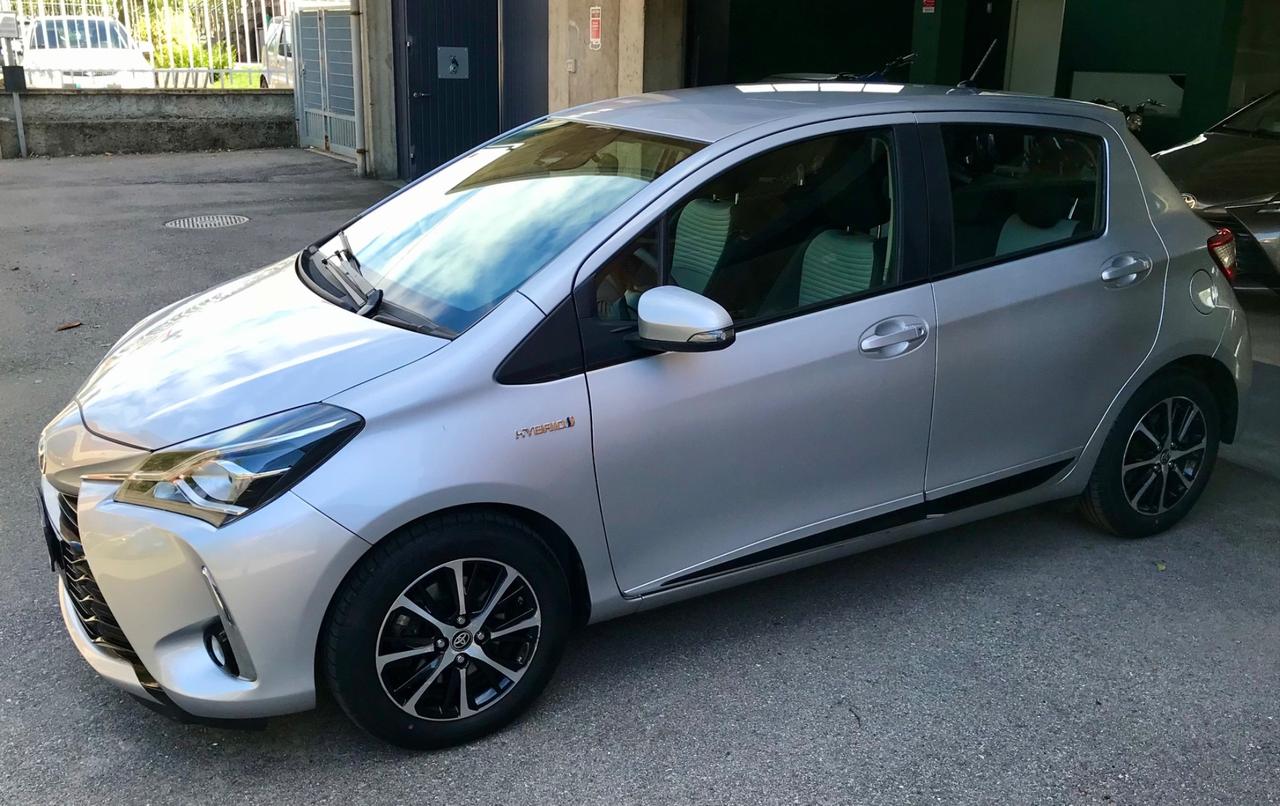 Toyota Yaris 1.5 Hybrid 5 porte Active