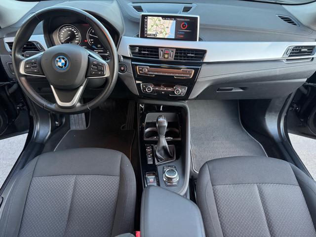 BMW X2 xDrive25e Business-X