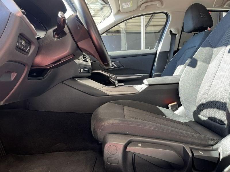 BMW Serie 3 320d 48V Touring Business Advantage