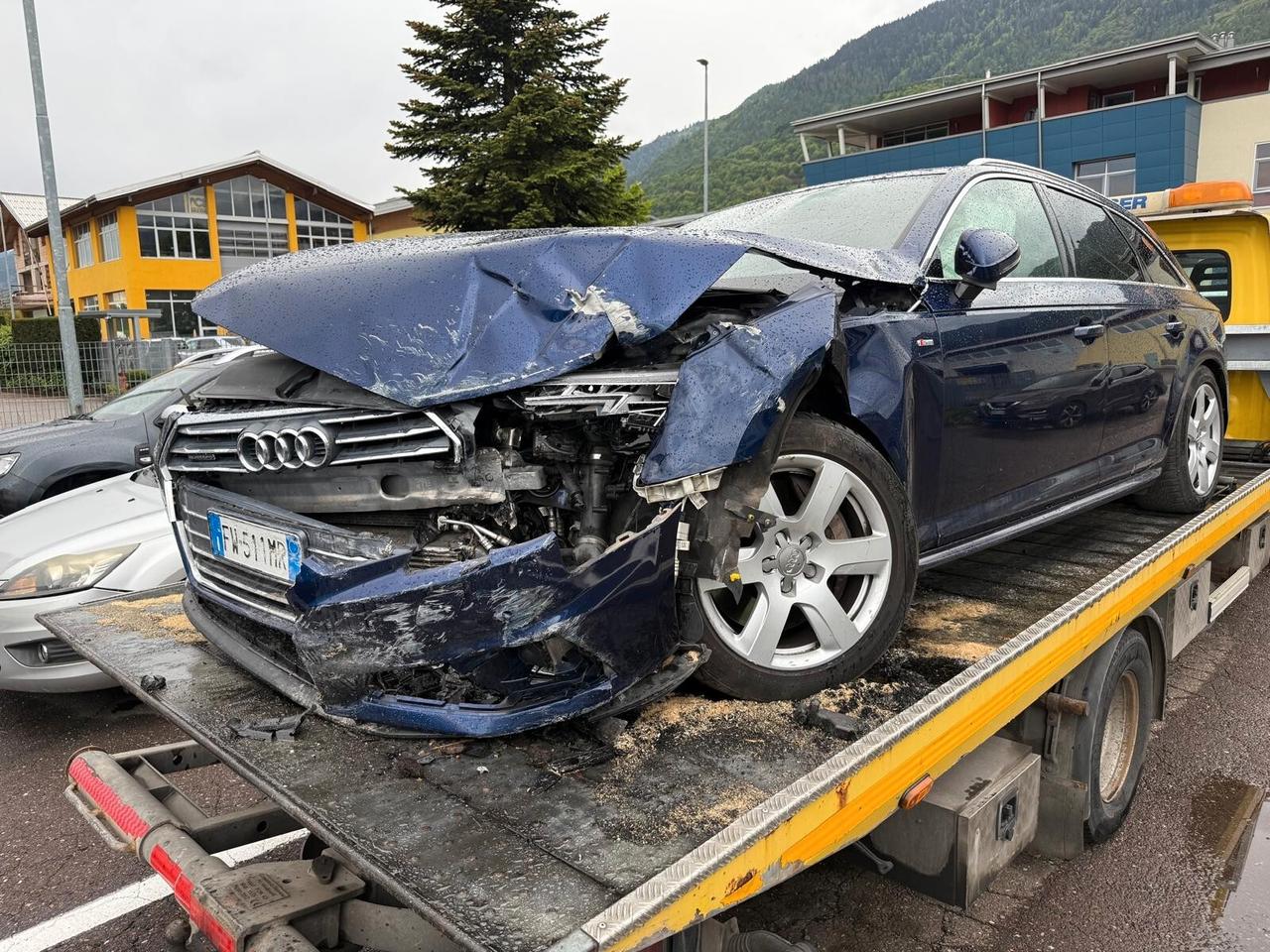 Audi A4 3.0 TDI quattro S tronic Business Sport