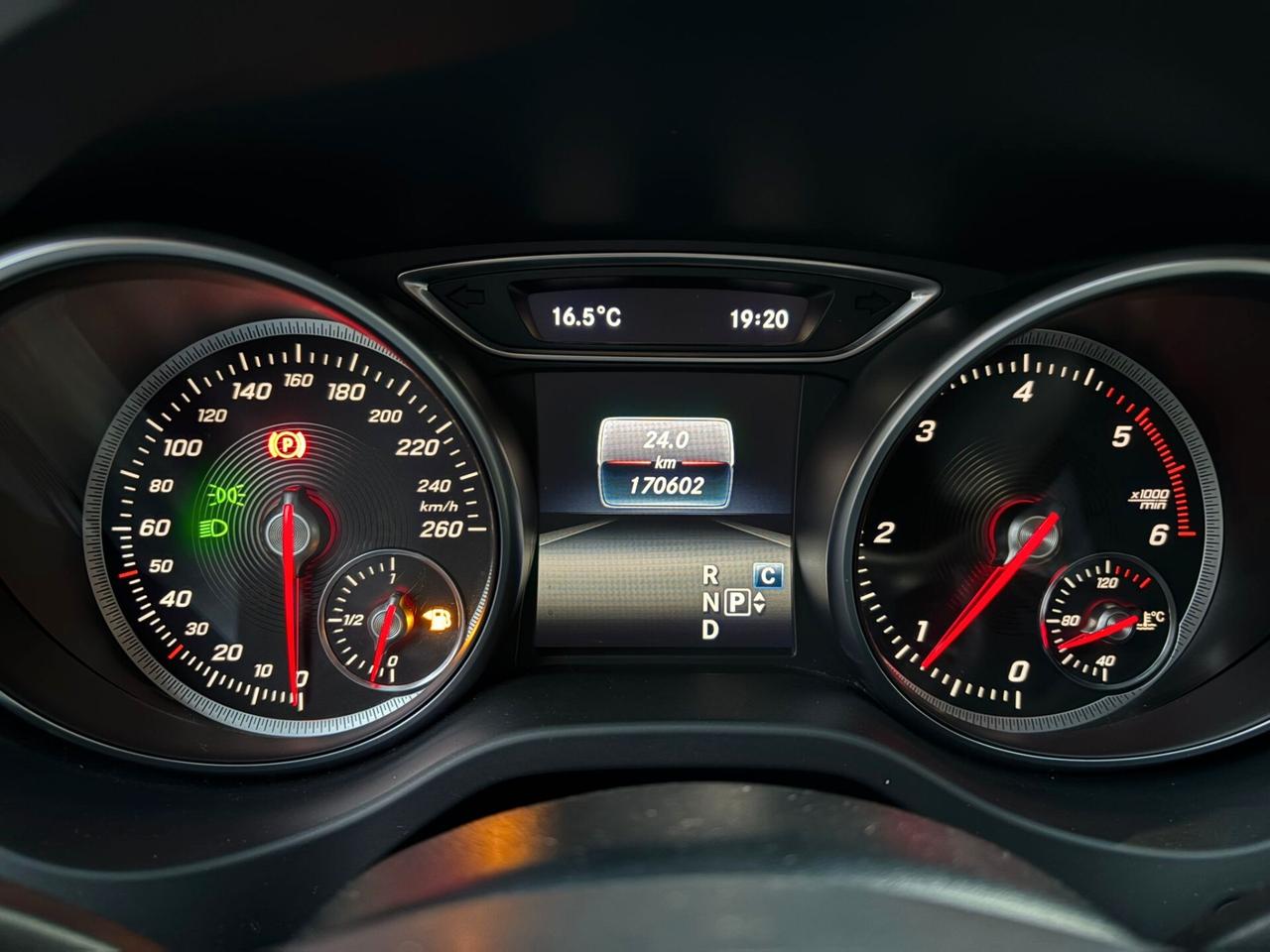 Mercedes CLA 180d Premium Night ed - 2018