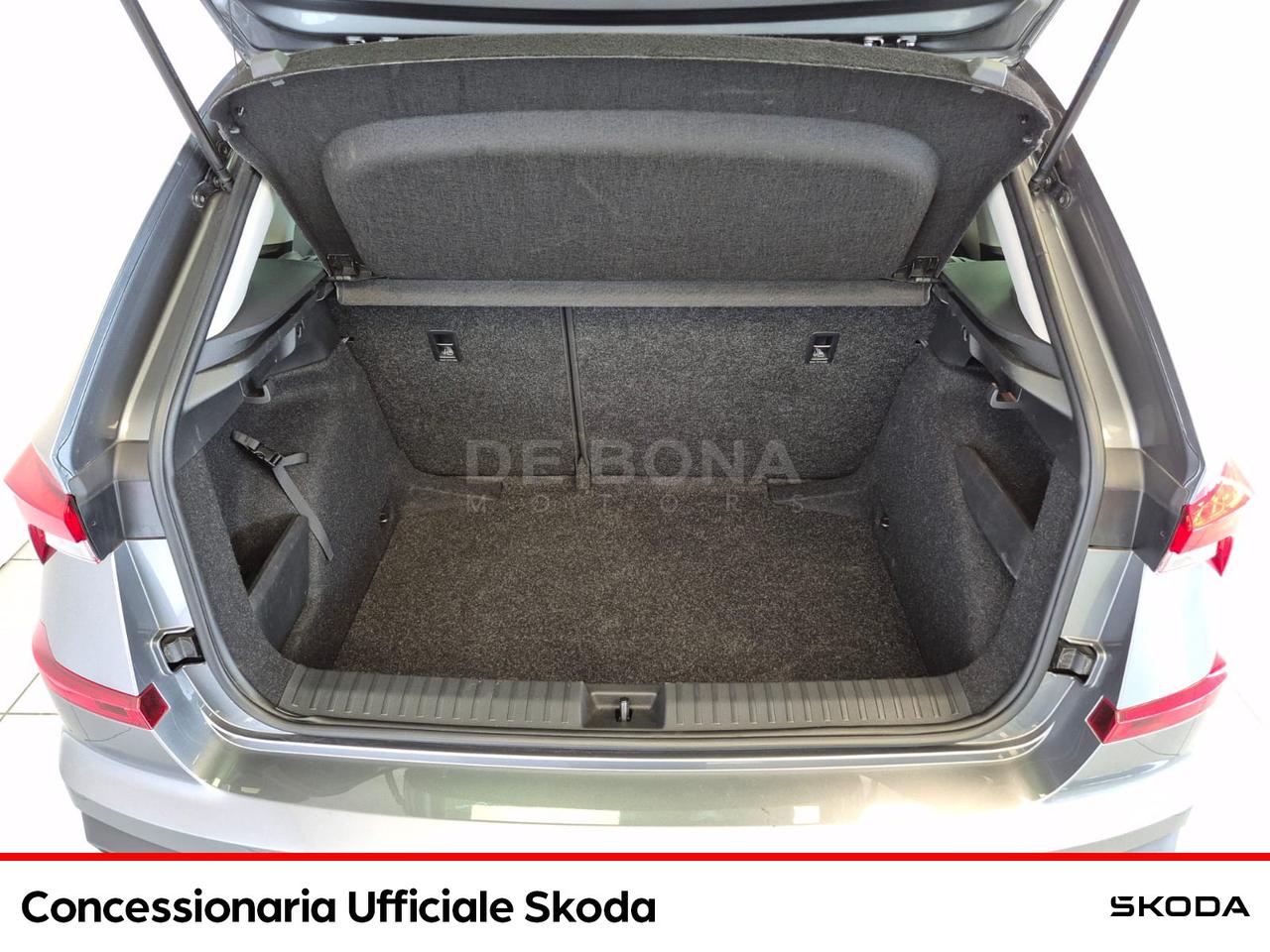 Skoda Kamiq 1.0 tsi black dots 95cv