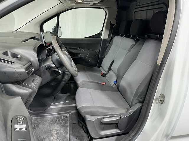 Citroen Berlingo BlueHDi 100 S&S Van M Driver