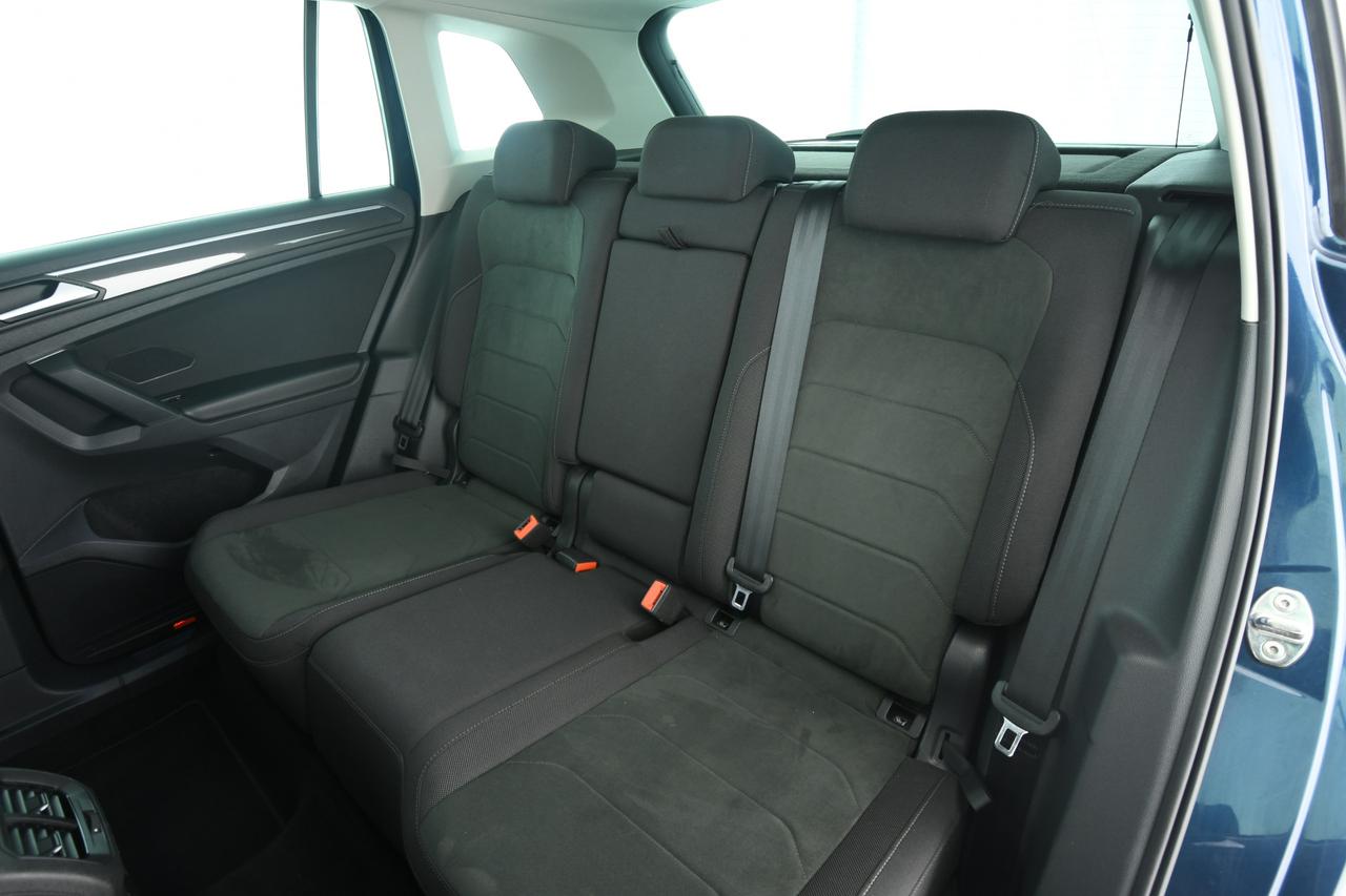 VOLKSWAGEN Tiguan 2.0 tdi Elegance 150cv dsg CAMERA+ACC+APP CONNECT
