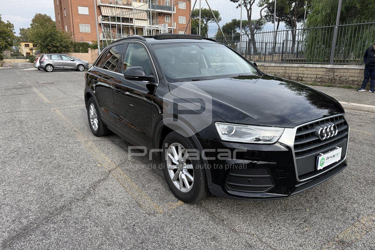 AUDI Q3 2.0 TDI 150 CV Business
