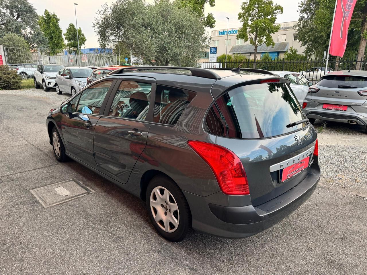 Peugeot 308 1.6 HDi 110CV SW Premium