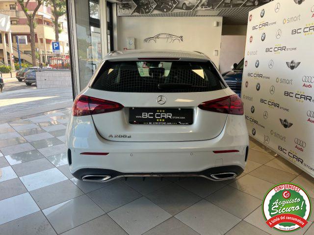 MERCEDES-BENZ A 200 d Autom. AMG Line *PACK LUCI