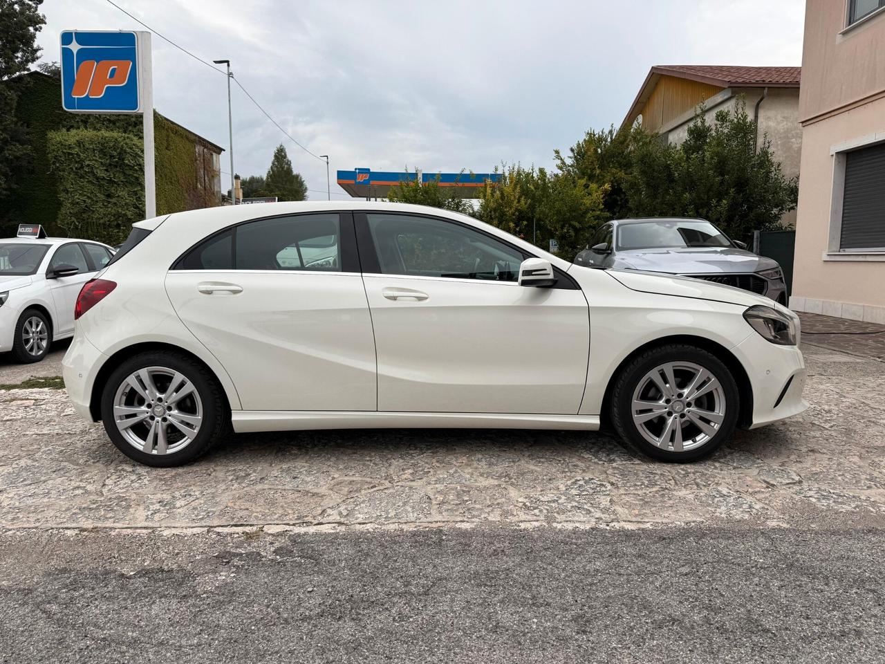 Mercedes-benz A 180 d Automatic Sport MULTICOLOR