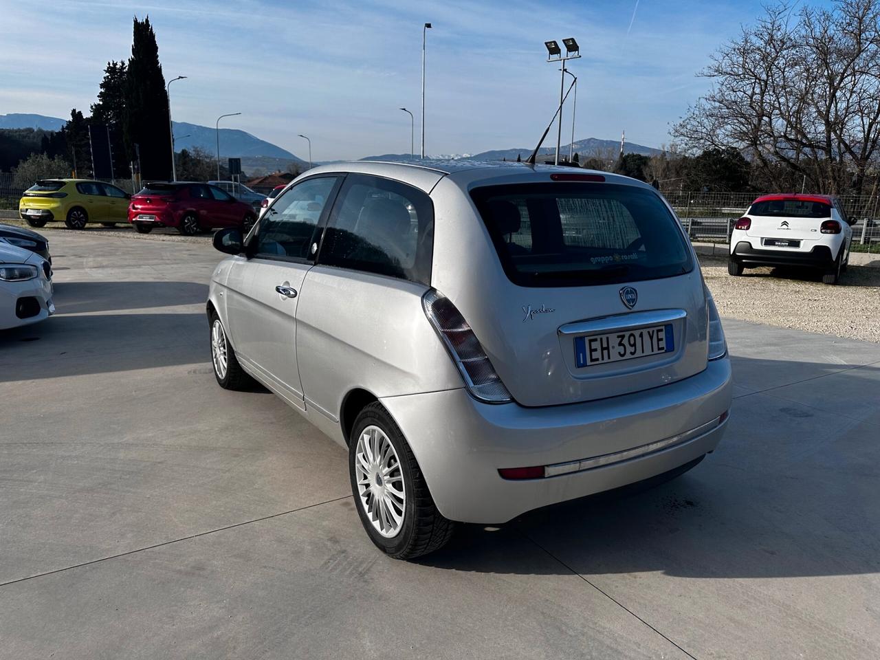 Lancia Ypsilon 1.4 Diva Ecochic GPL
