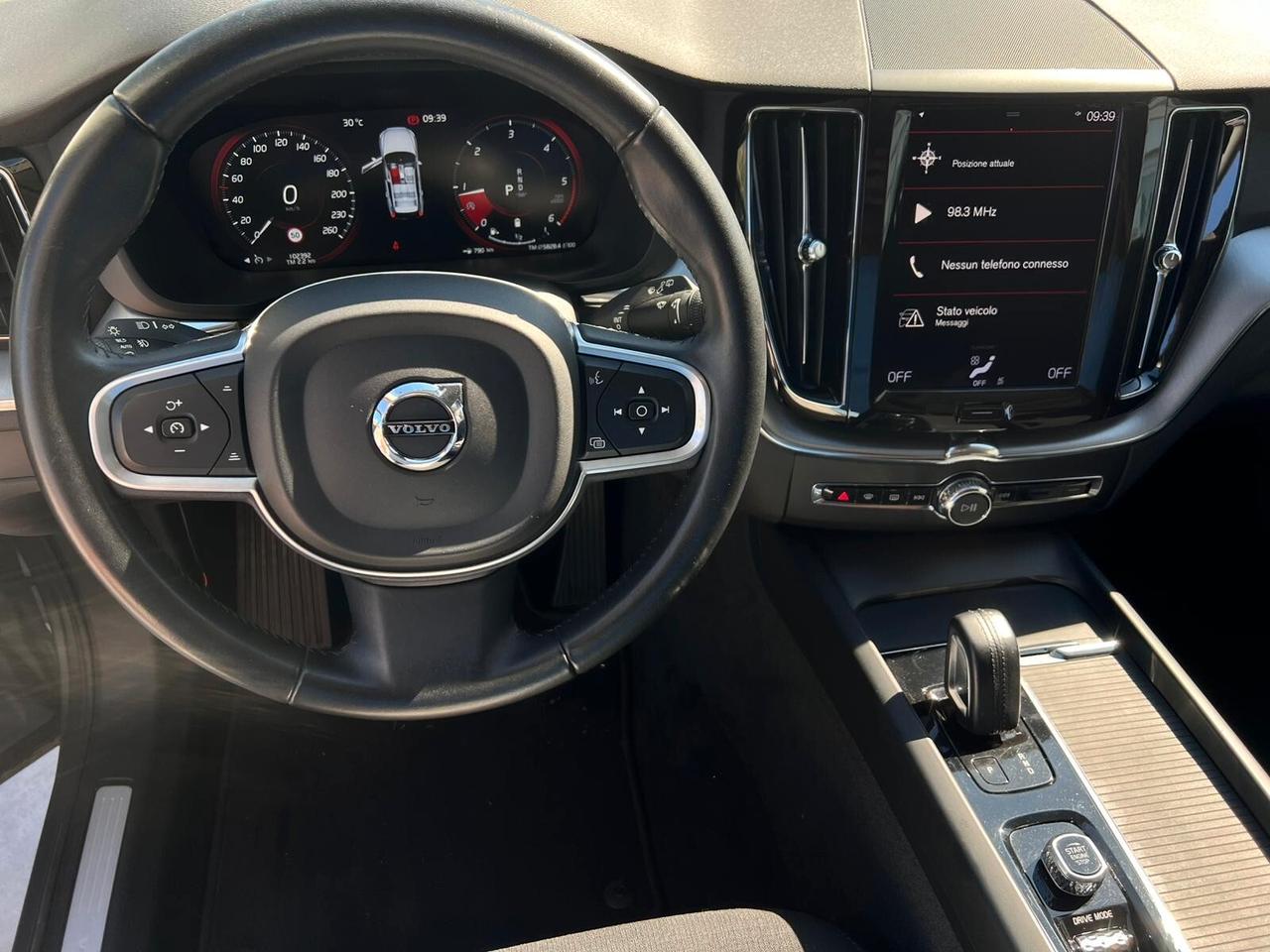 Volvo XC 60 XC60 B4 (d) AWD Geartronic Momentum Pro