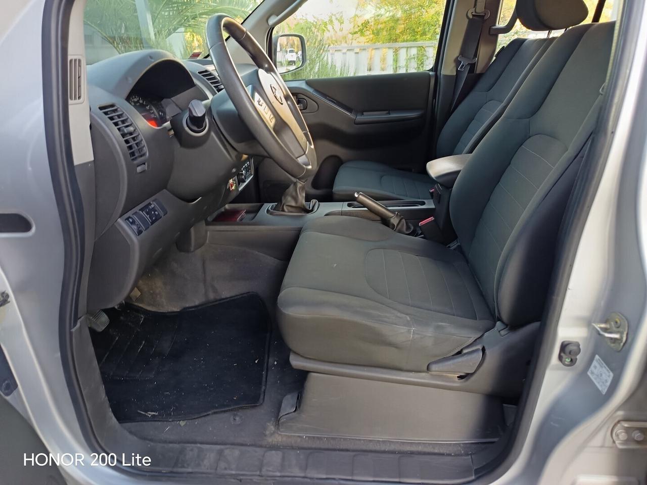 NISSAN Navara 2.5 dCi 190CV 4 porte Double Cab