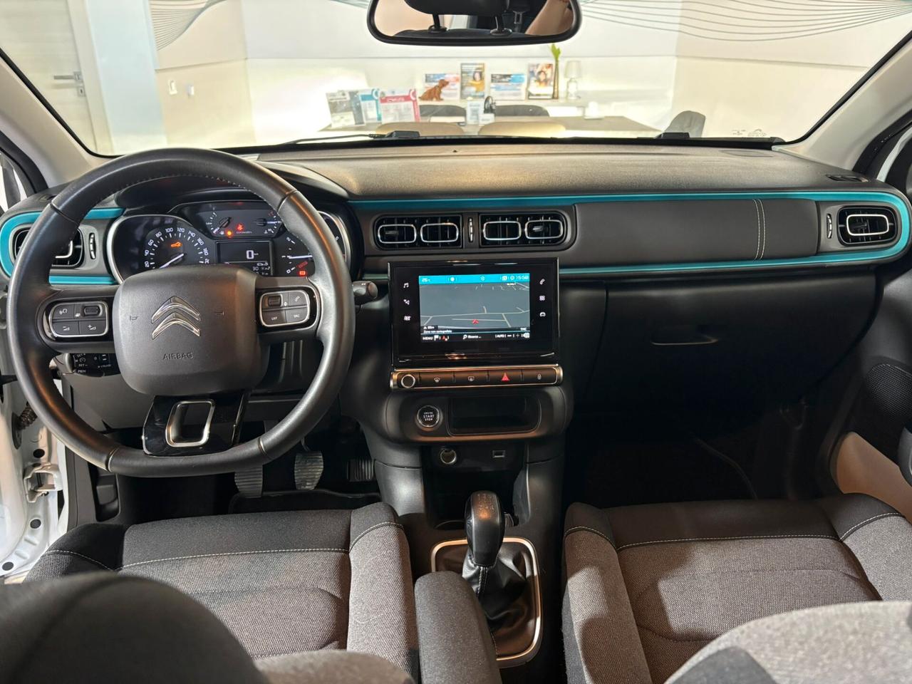Citroen C3 1.2 Benzina 83 cv -Shine Pack Navigatore e Telecamera