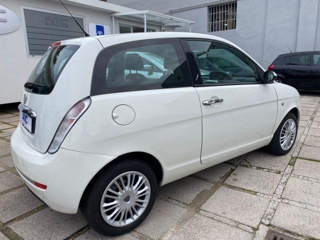 LANCIA Ypsilon 1.2 Oro