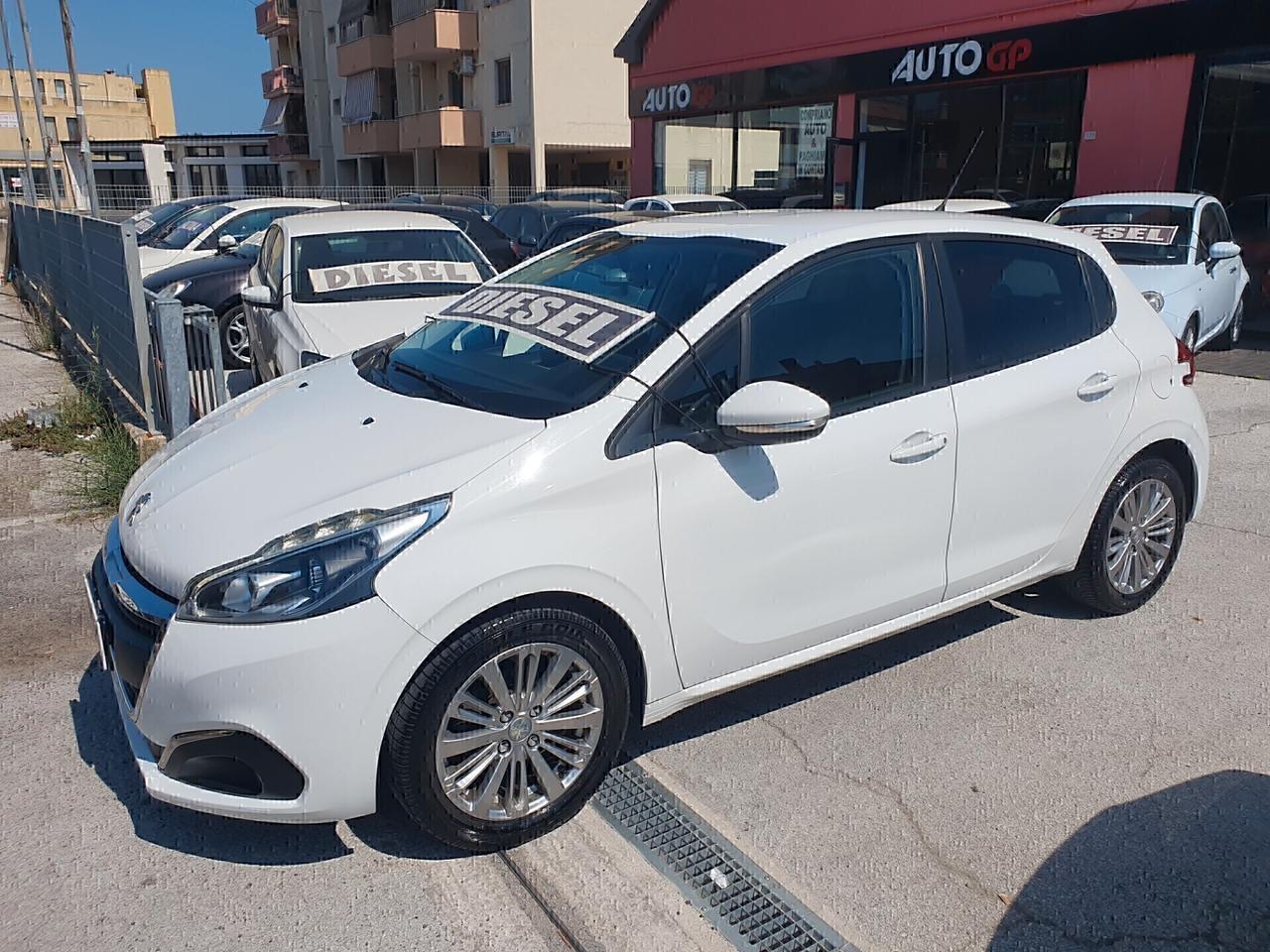 Peugeot 208 BlueHDi 75cv Active Neopatentati 2017