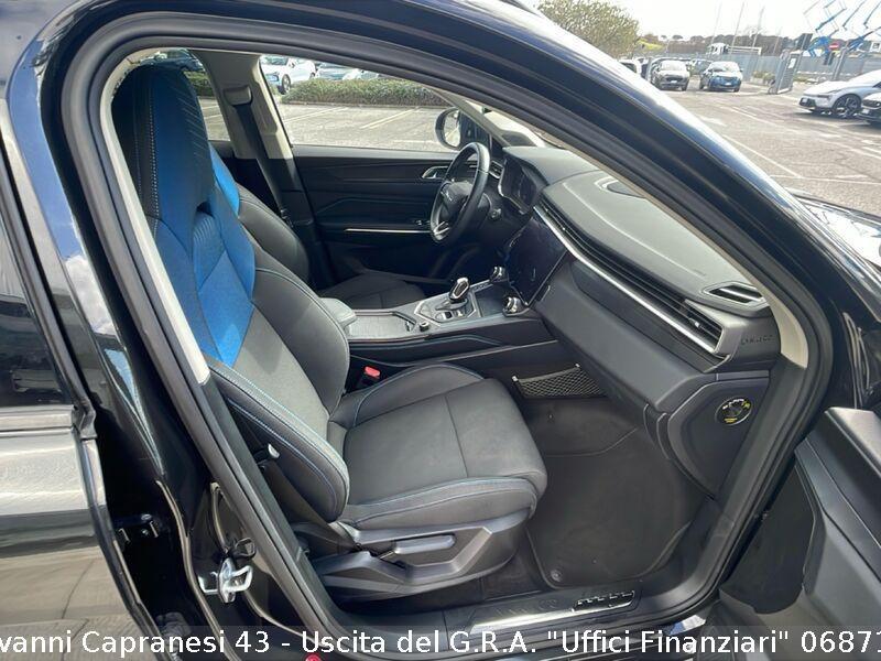 Lynk & Co 01 01 1.5 192KW PHEV DCT 6.6 KW OBC