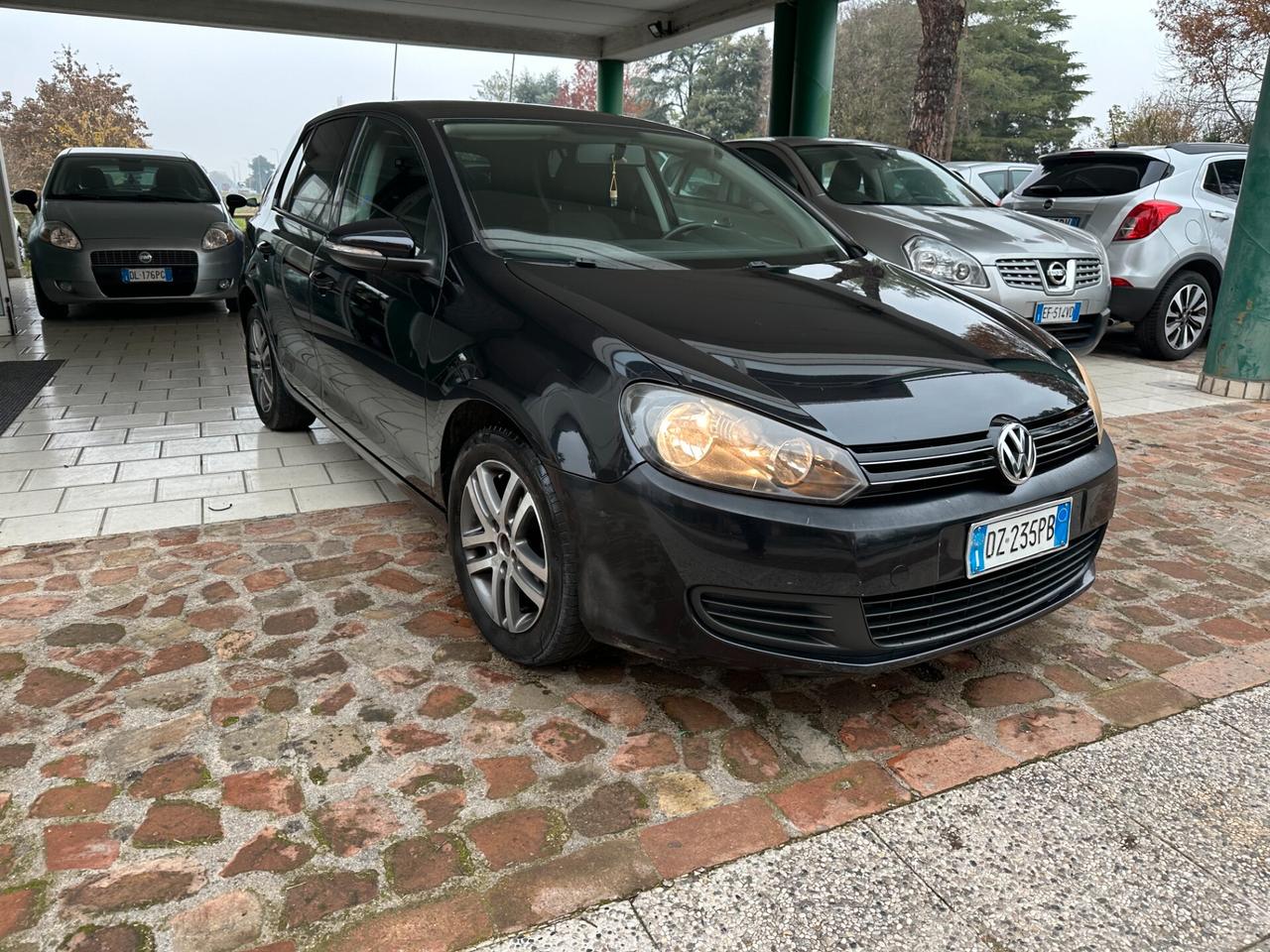 Volkswagen Golf 2.0 TDI 110CV (12 RATE)