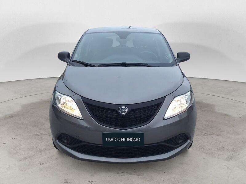 Lancia Ypsilon 1.0 FireFly 70 CV Hybrid Ecochic Silver S&S