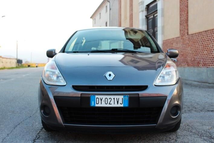 Renault Clio 1.2 5 porte Confort PACK 75.000km clima
