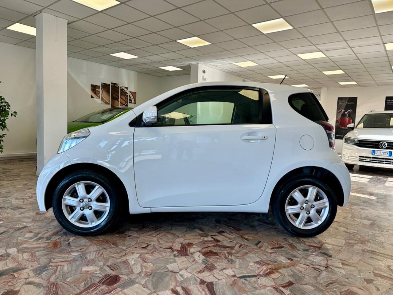 Toyota iQ 1.0 Sol NEOPATENTATI