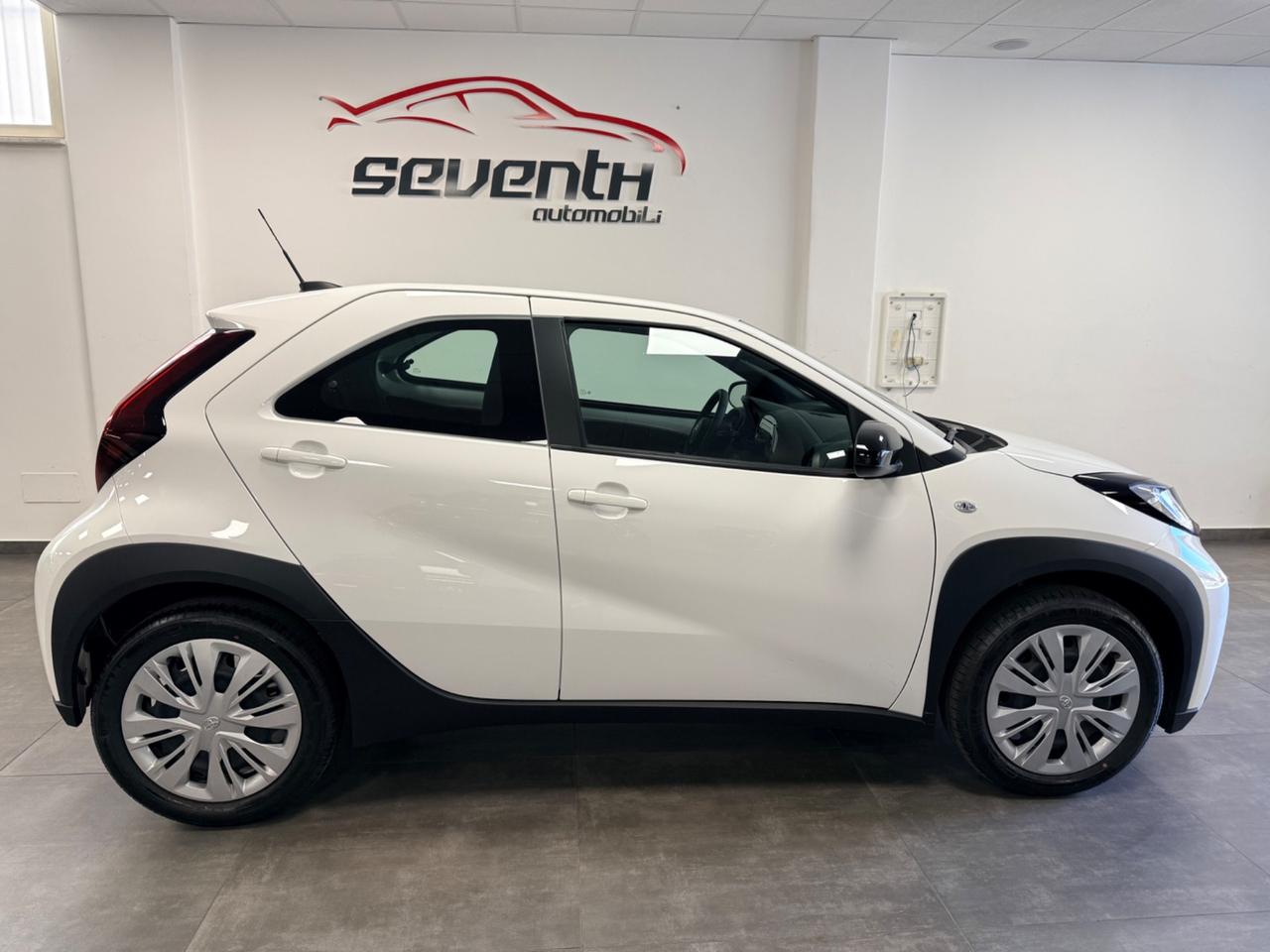 Toyota Aygo X 1.0 VVT-i 72 CV 5 porte Active