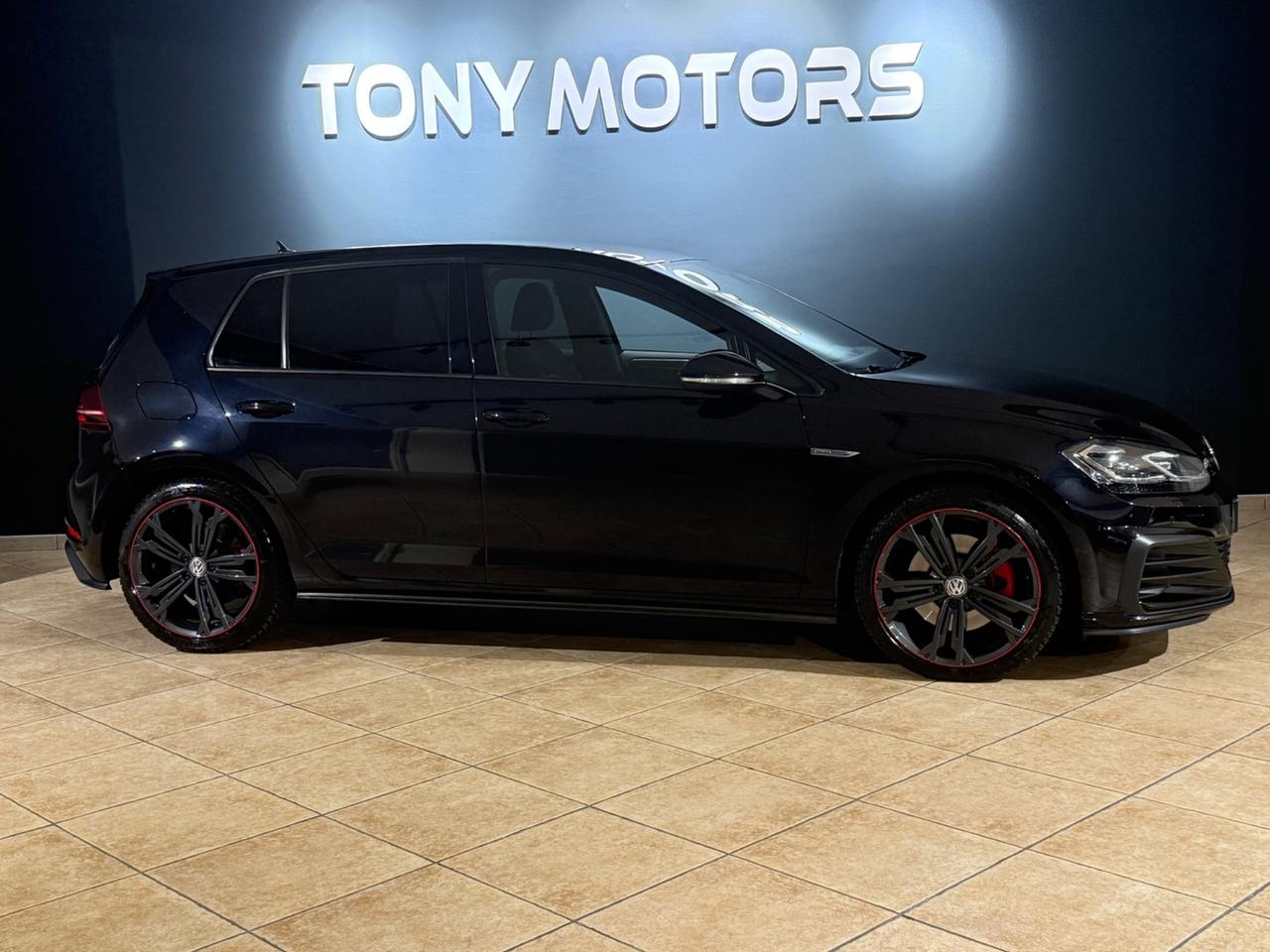Golf GTD 2.0 TDI 184CV TOTALBLACK