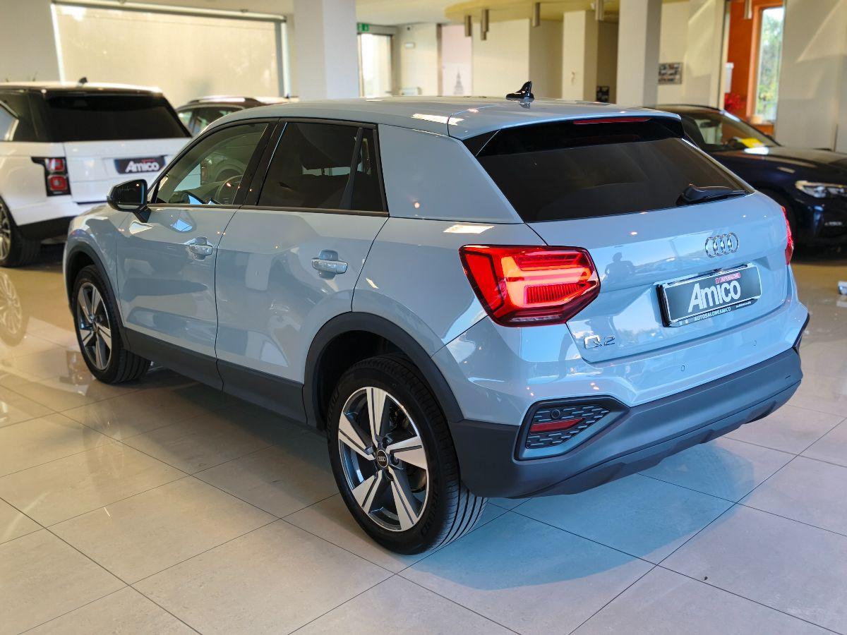 AUDI Q2 2.0 TDI S-tronic Grigio Freccia Perla Cokpit