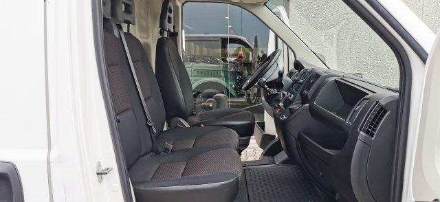 PEUGEOT Boxer 330 2.0 BlueHDi 130CV PC-TN Furgone