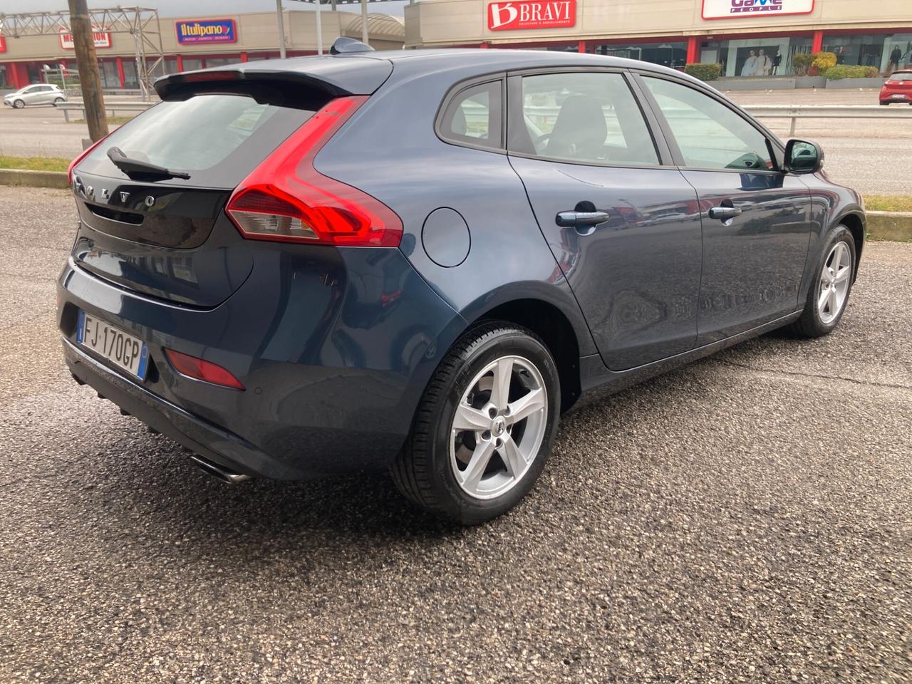 Volvo V40 D2 Geartronic Business