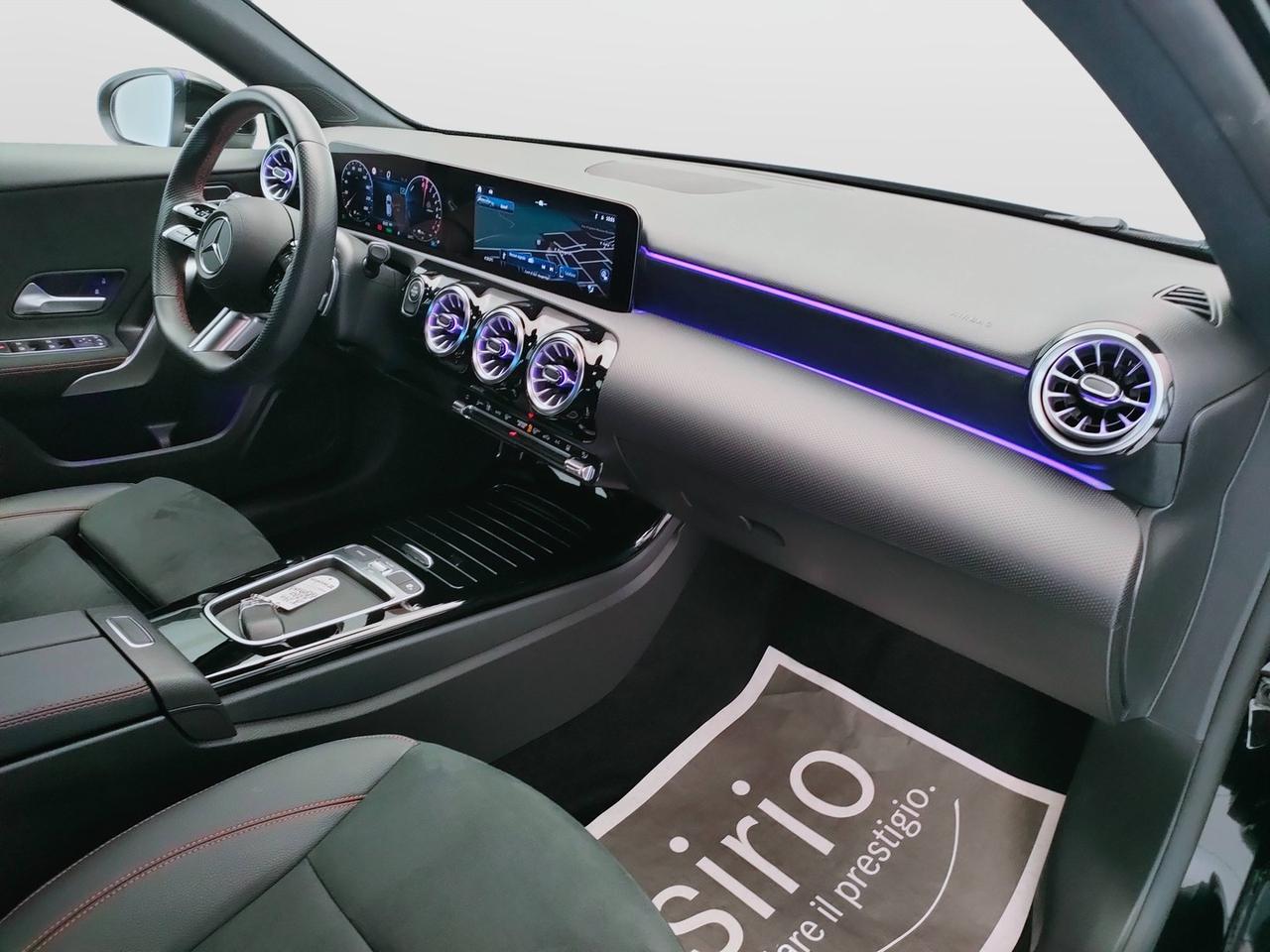 Mercedes-Benz Classe A - W177 2023 - A 250 e phev AMG Line Advanced Plus auto