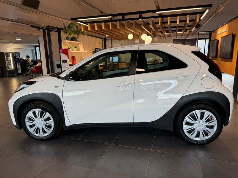 Toyota Aygo X Aygo X 1.0 Active 72cv