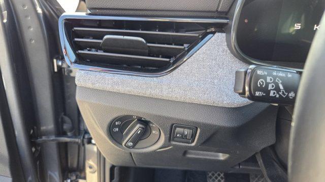 SKODA Kamiq 1.0 TSI Black Dots PERMUTE OK NEOPATENTATI