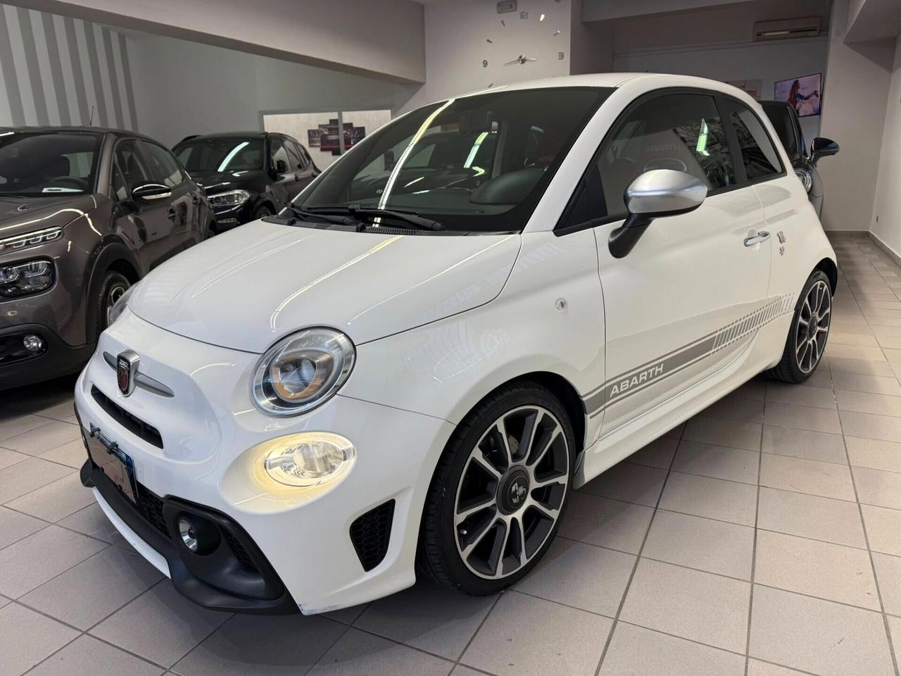 Abarth 595 1.4 Turbo T-Jet 165 CV Turismo