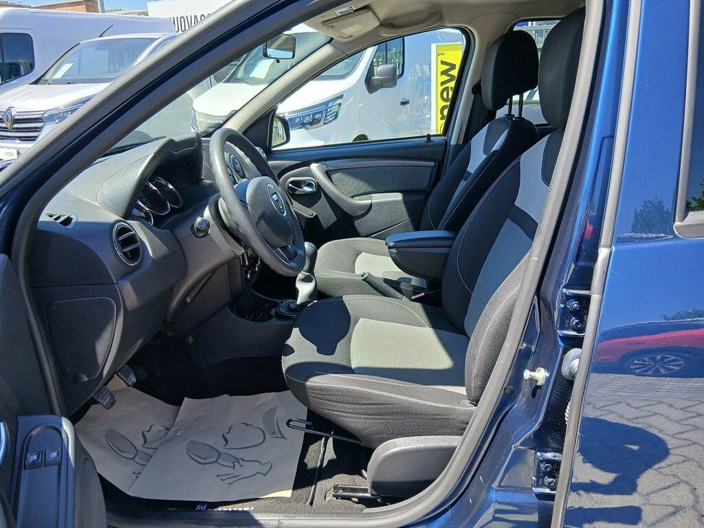Dacia Duster 1.6 Laureate Family 4x2