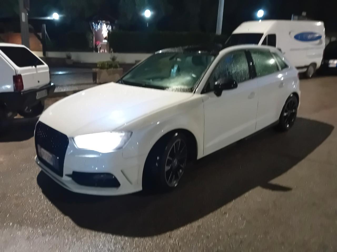 Audi A3 SPB 1.6 TDI clean diesel Ambition