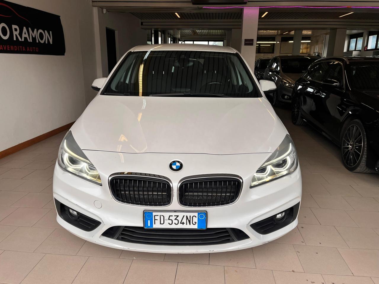 Bmw 218 218d Advantage