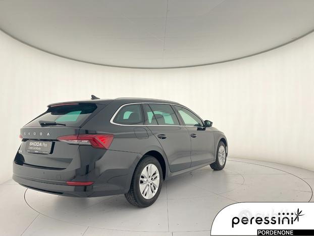 SKODA Octavia Wagon 2.0 tdi evo Executive 150cv ds