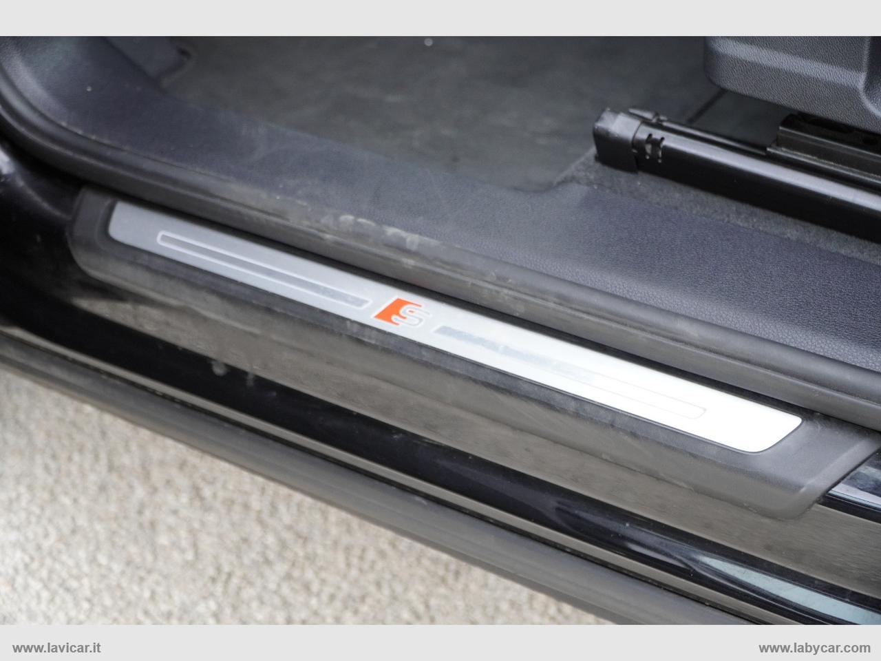 AUDI Q3 SPB 35 TDI S TRON S-LINE BLACK LINE