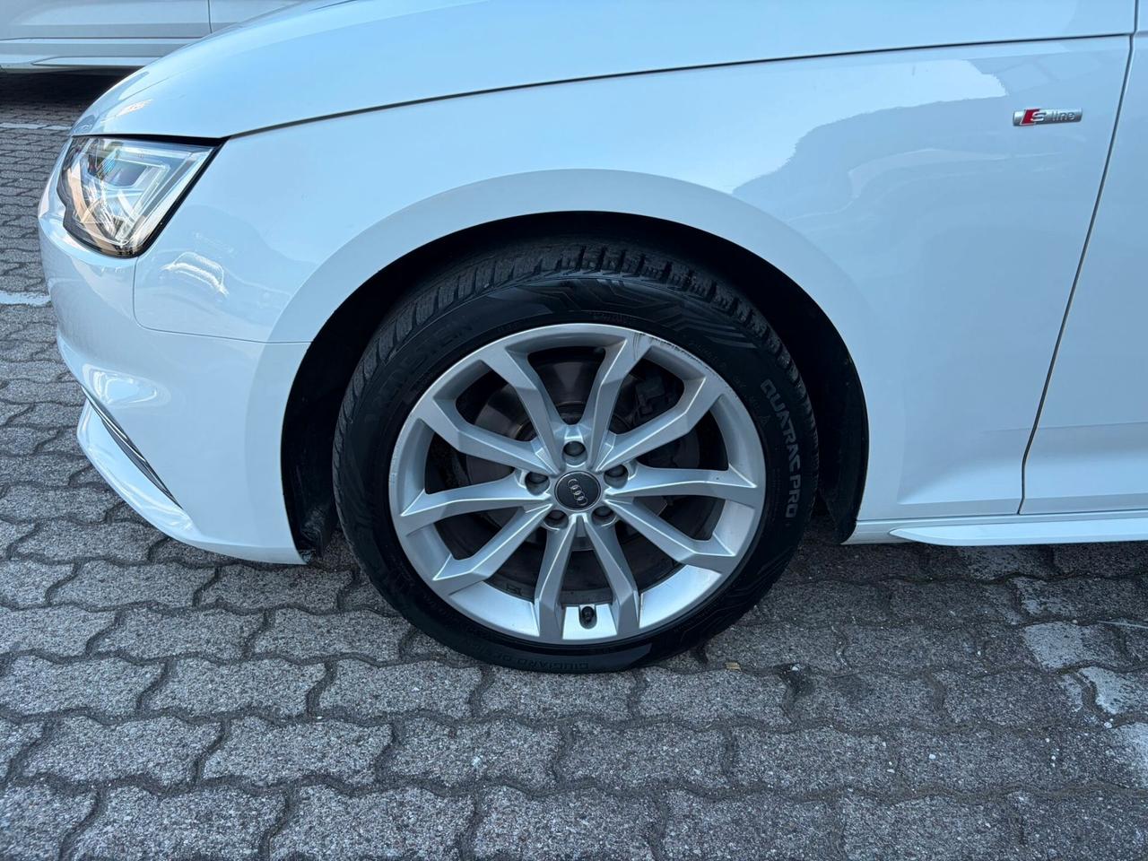 Audi A4 Avant 2.0 tdi ultra S-Line Sport 150cv s-tronic
