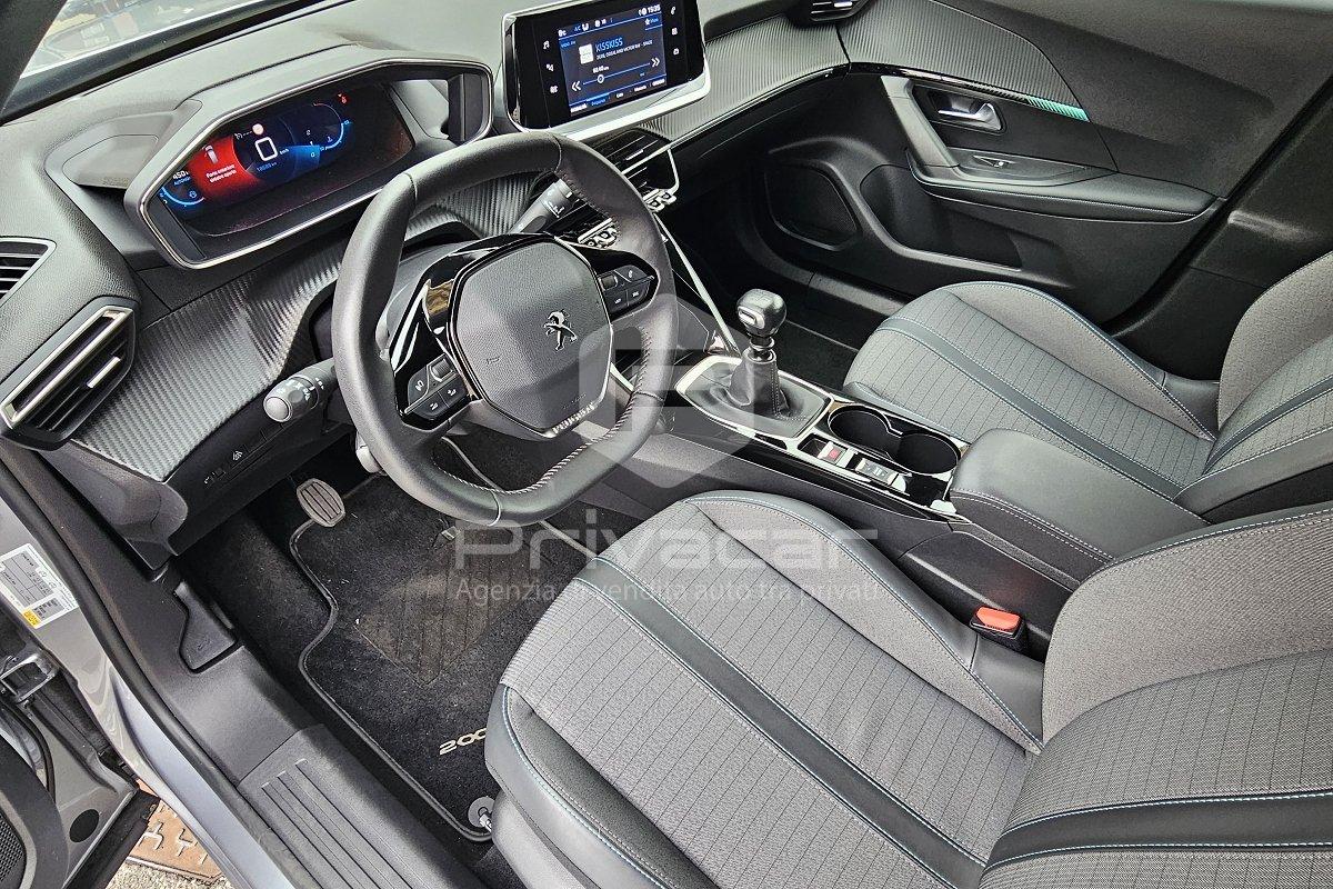 PEUGEOT 2008 PureTech 100 S&S Allure Pack