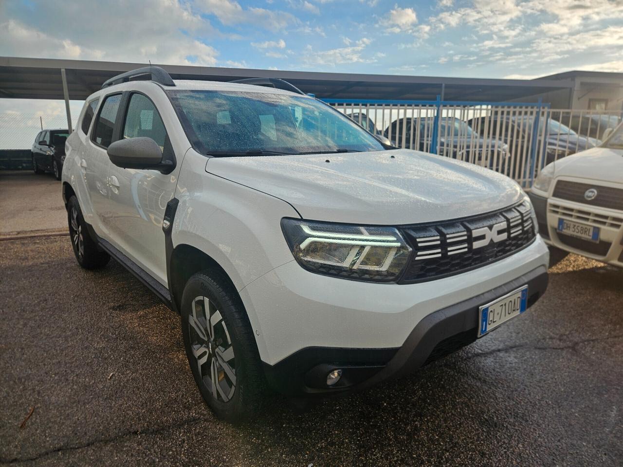 Dacia Duster 1.0 TCe 100cv GPL 4x2 Journey UP Pari al Nuovo